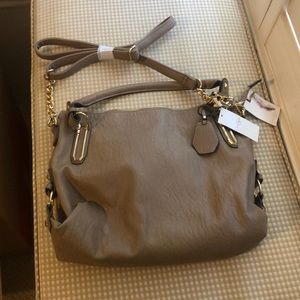 Jessica Simpson purse